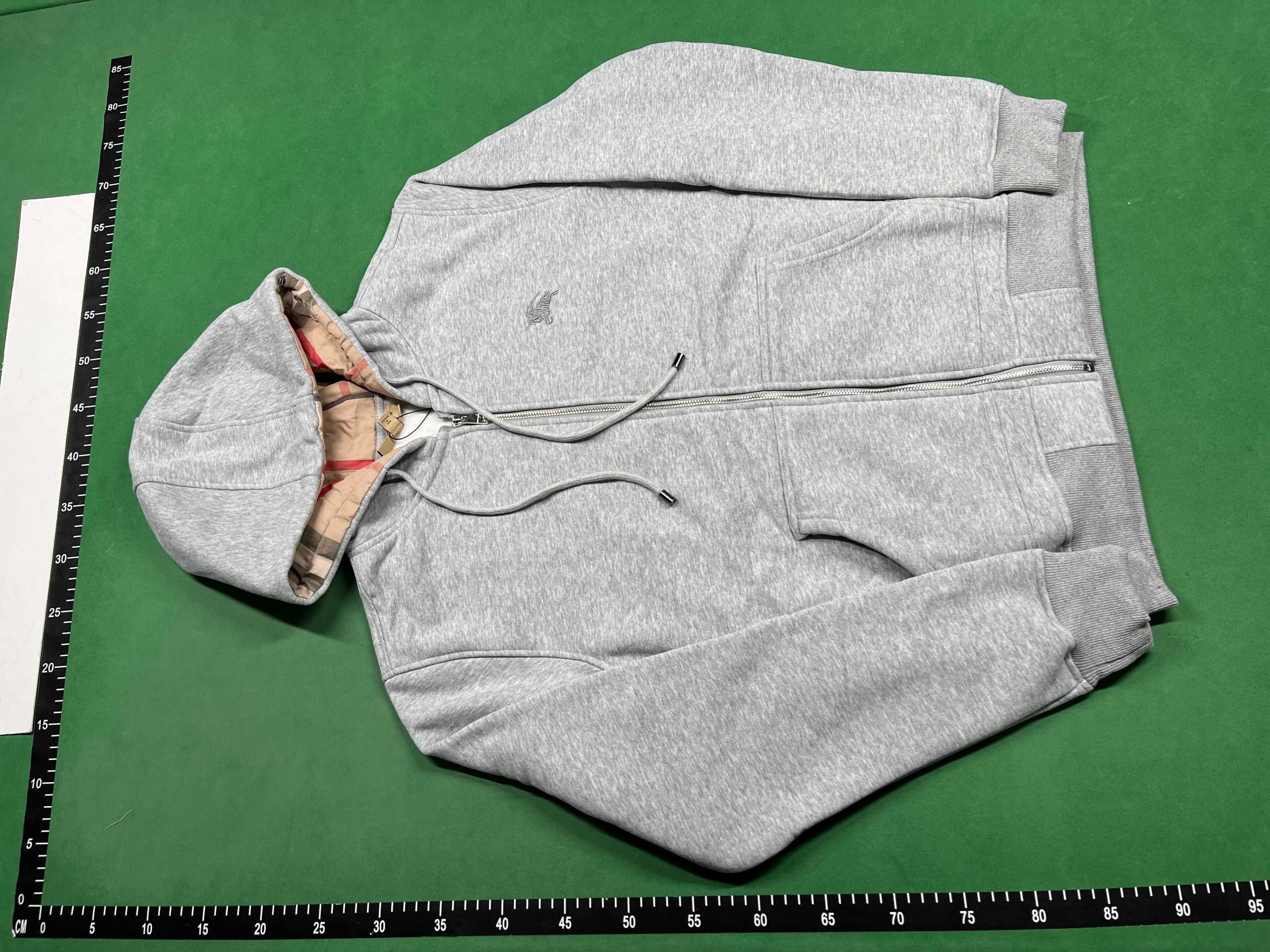 BURBERRY ZIP UP (2 COLOURWAYS) - Image 10