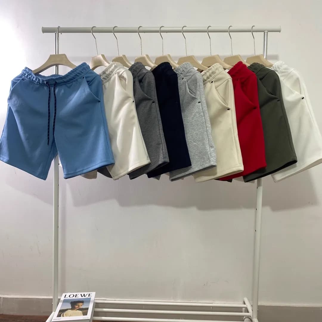 NIKE tech shorts - Image 2