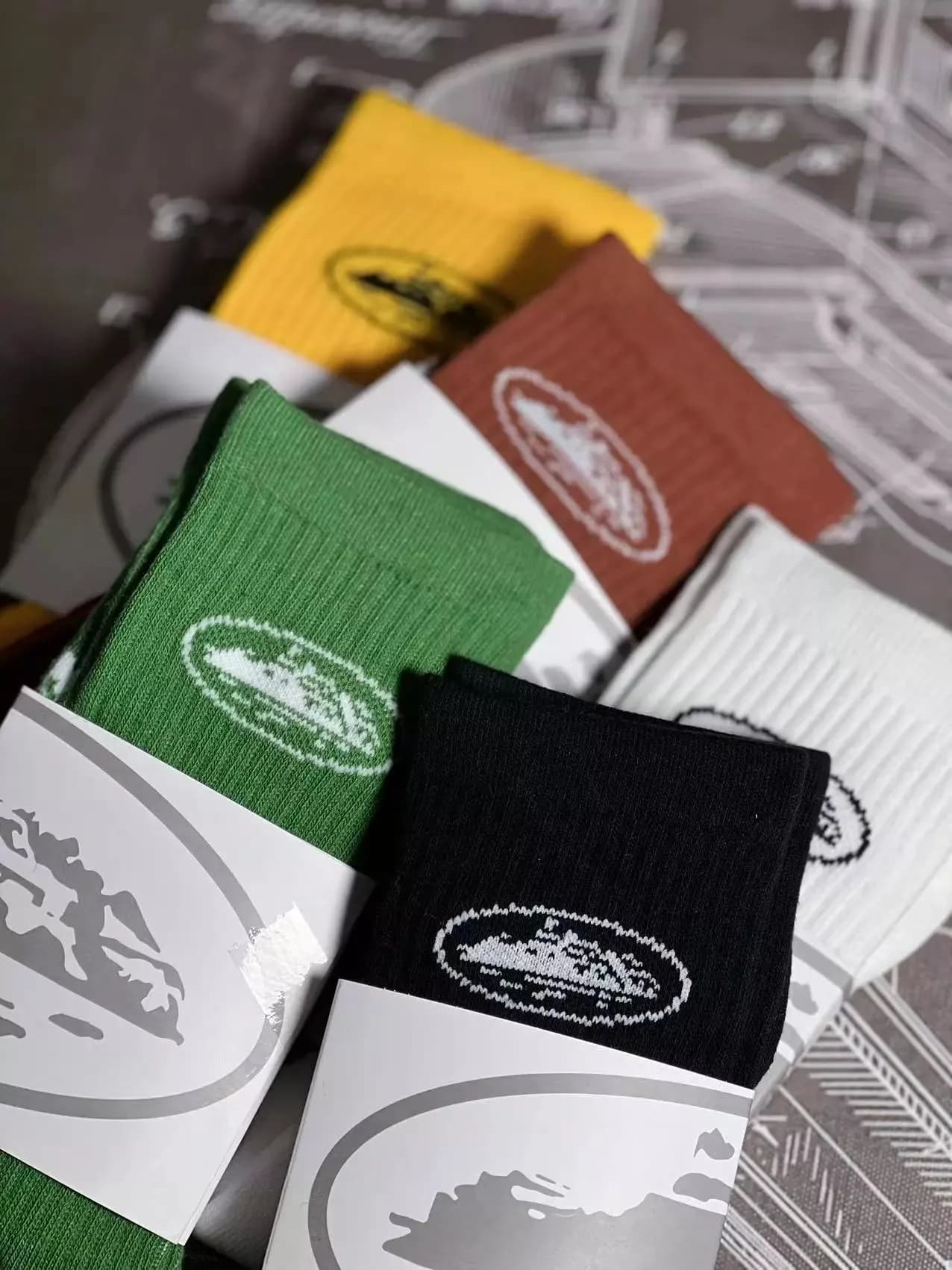 CORTEIZ SOCKEN - Image 2