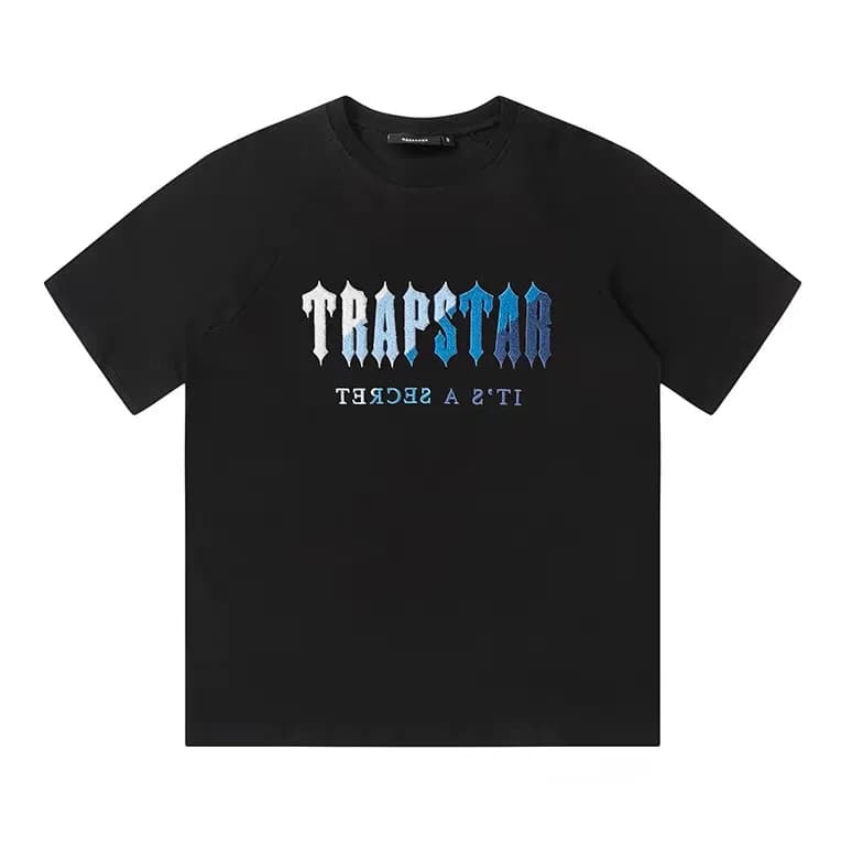 Trapstar Shirt w/ Shorts - Image 3