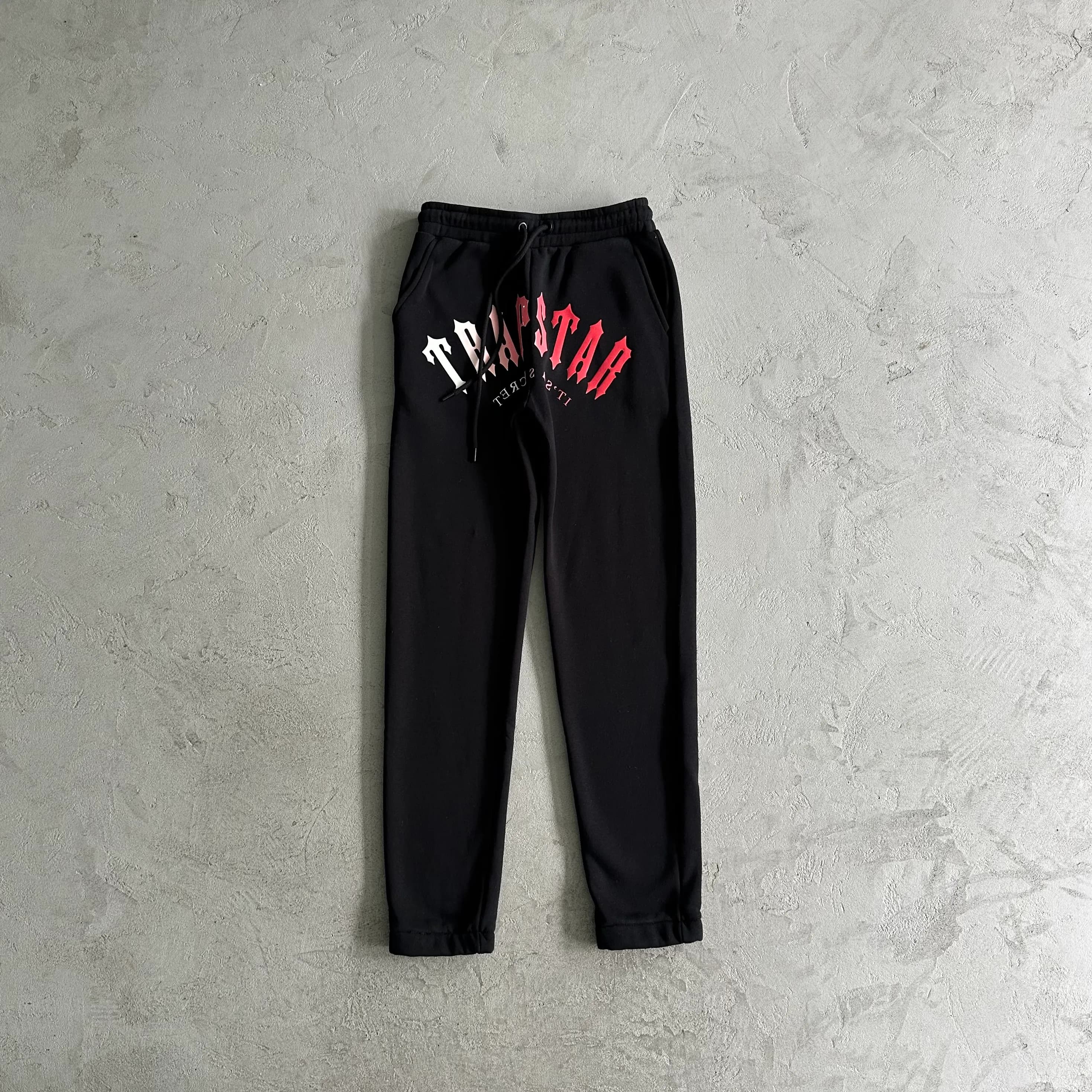 Trapstar tracksuit gradiant red - Image 2