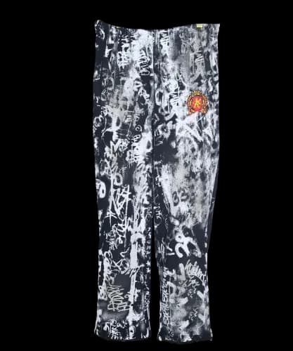 BALENCIAGA SKATER GRAFFITI SET - Image 2