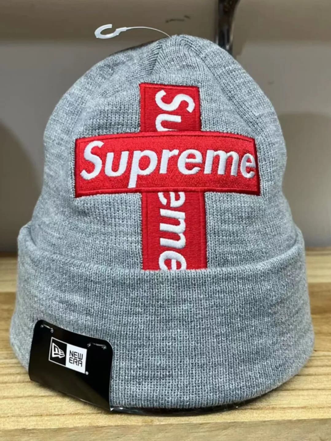 Supreme box logo beanies - Image 2