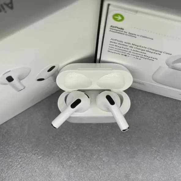 AirPods 3 - Image 2