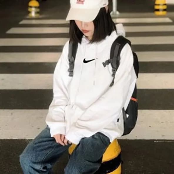 CHEAP NIKE HOODIE (GOOD) - Image 2