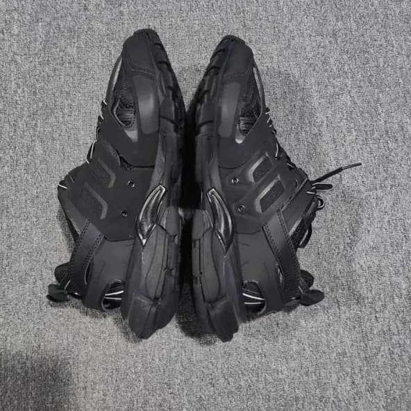 Balenciaga "Track" - Image 8