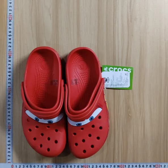 Crocs Classic Clog Rayo McQueen - Image 5