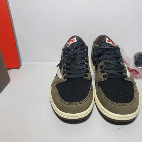 Travis Scott x Air Jordan 1 ​Low OG SP-T