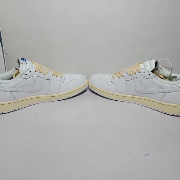 Travis Scott x Air Jordan 1 Low White Blue - Image 2