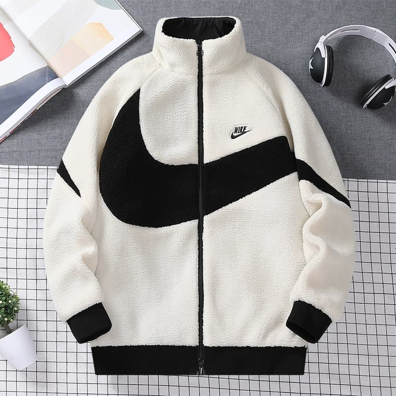 Nike reversible fleece - Image 2